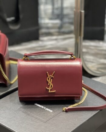 ysl red sunset chain wallet in crocodile-embossed shiny leather